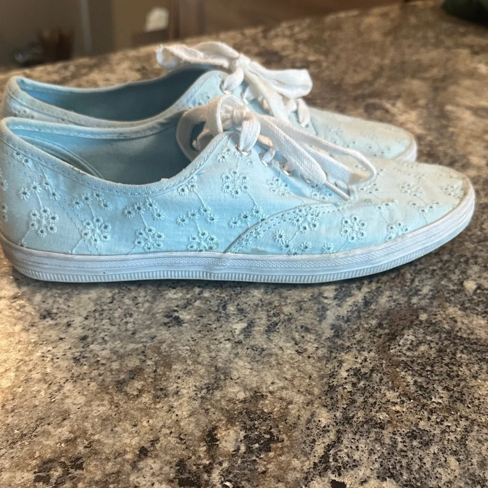 Light Blue Floral Women's Sneakers